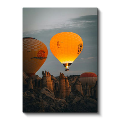 Kapadokya'nın Büyüsü - Turuncu Sıcak Hava Balonları Kanvas Tablo