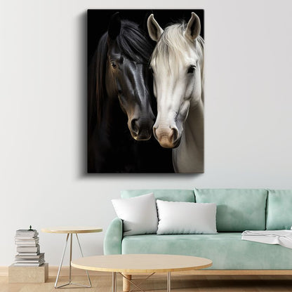 İkili Kontrast - Siyah ve Beyaz Atlar Kanvas Tablo