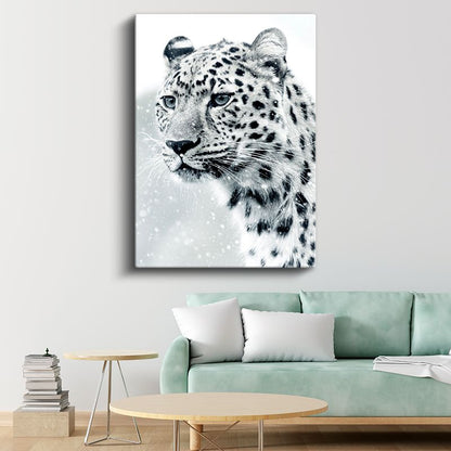 Kar Leoparı - Soğuk İklimin Zarif Avcısı Kanvas Tablo