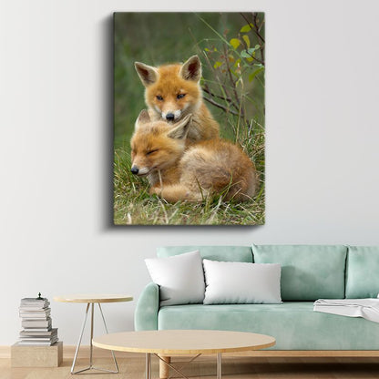 Tilki Ailesi - Şefkatli Anne Yavru Portresi Kanvas Tablo