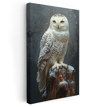 Beyaz Baykuş - Karlı Kütükte Keskin Bakışlar Kanvas Tablo