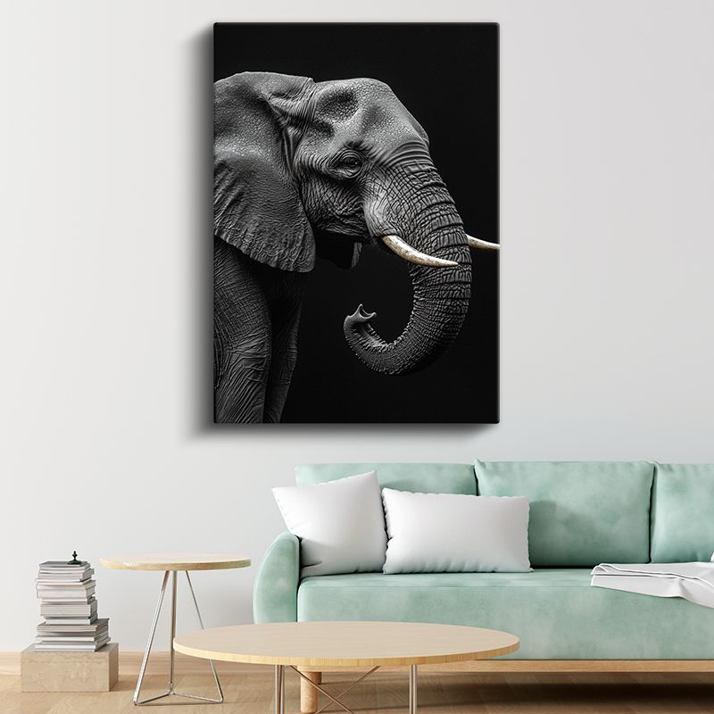 Asil Fil - Siyah Beyaz Detaylı Portre Kanvas Tablo
