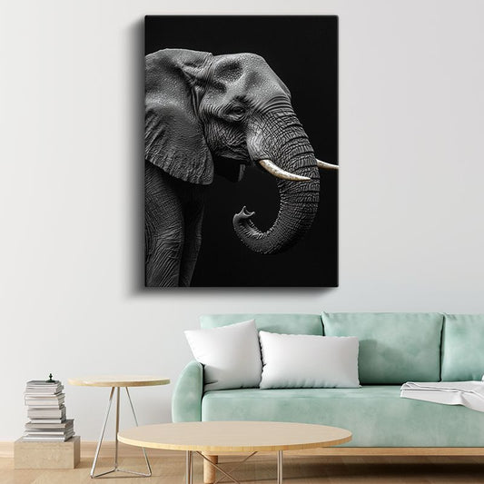 Asil Fil - Siyah Beyaz Detaylı Portre Kanvas Tablo