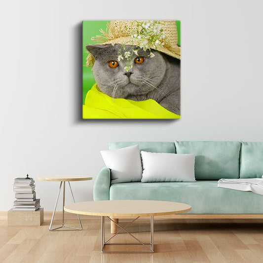 Şapkalı Kedi - Bahar Stilinde Sevimli Dost Kanvas Tablo