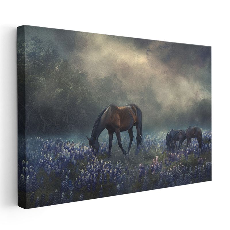 Çiçekli Çayırda Atlar - Mor Lalelerin Arasında Huzurlu Anlar Kanvas Tablo
