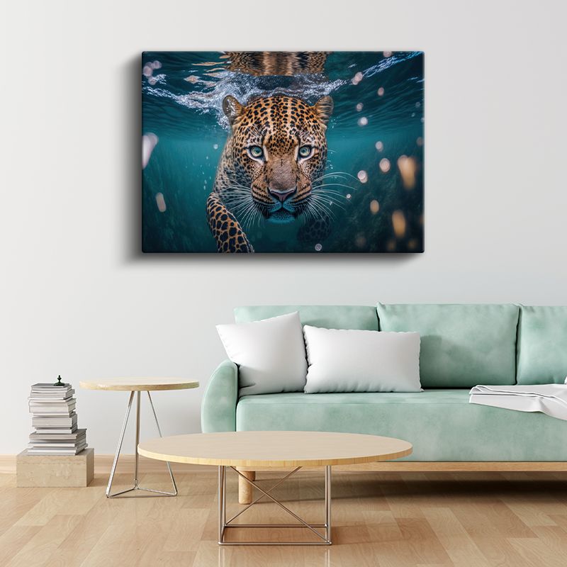 Su Altı Leoparı - Mavi Derinliklerde Benekli Avcı Kanvas Tablo