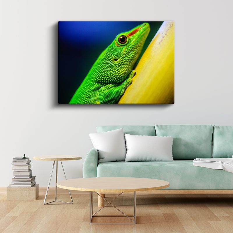 Zümrüt Kertenkele - Parlak Pullu Sürüngen Portresi Kanvas Tablo