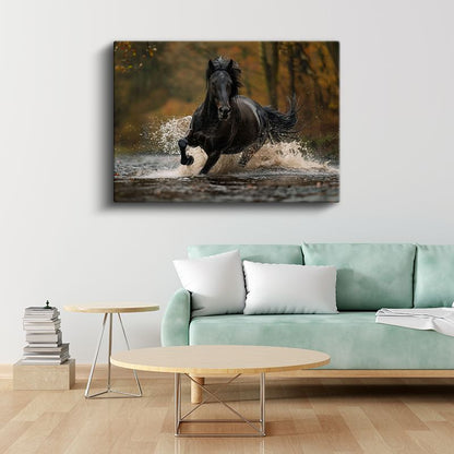 Su Sıçratan At - Nehirde İlerleyen Yabani Yırtıcı Kanvas Tablo
