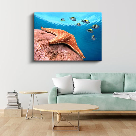 Mercan Resifi - Deniz Yıldızı ve Çizgili Balıklar Kanvas Tablo