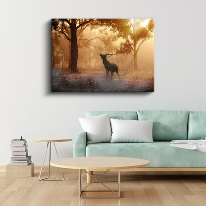 Orman Geyiği - Sisli Ağaçlar Arasında Yaban Hayatı Kanvas Tablo