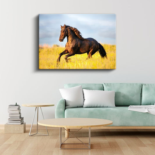 Kahverengi Aygır - Sarı Çayırda Özgür Koşu Kanvas Tablo