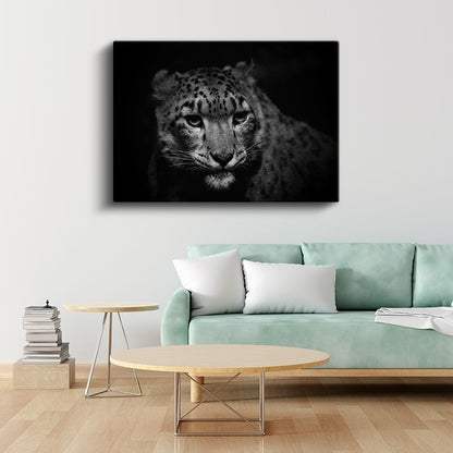 Kar Leoparı - Gizemli Bakışlarıyla Dağların Avcısı Kanvas Tablo