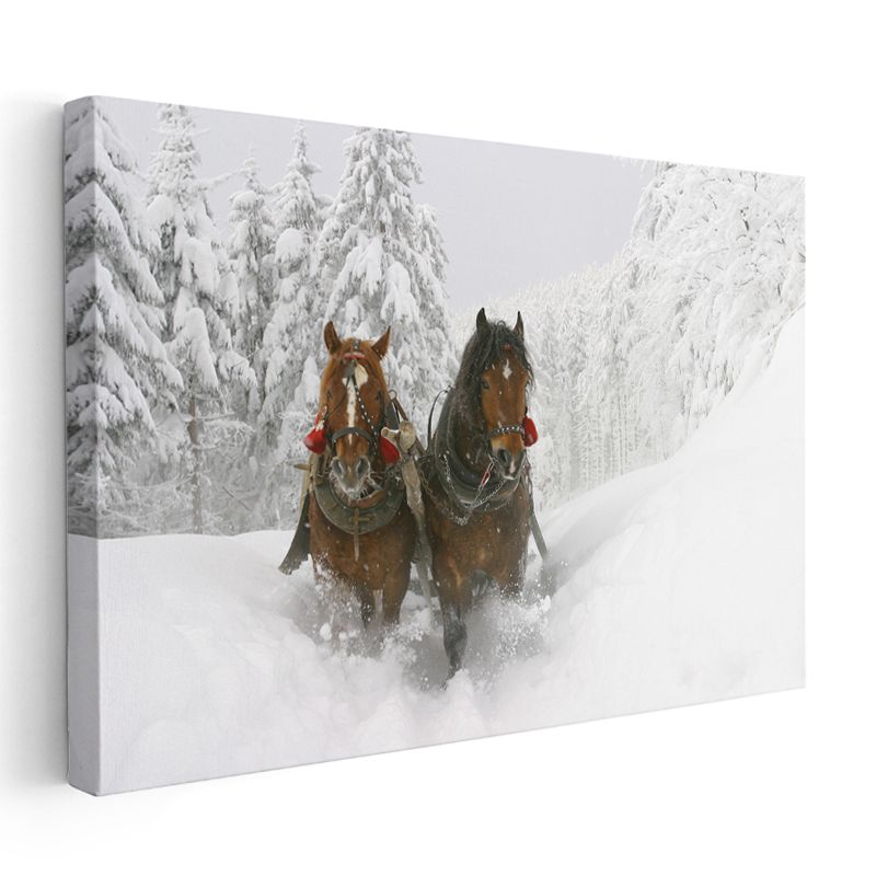 Kış Atları - Karlı Ormanda Koşan İkili Kanvas Tablo