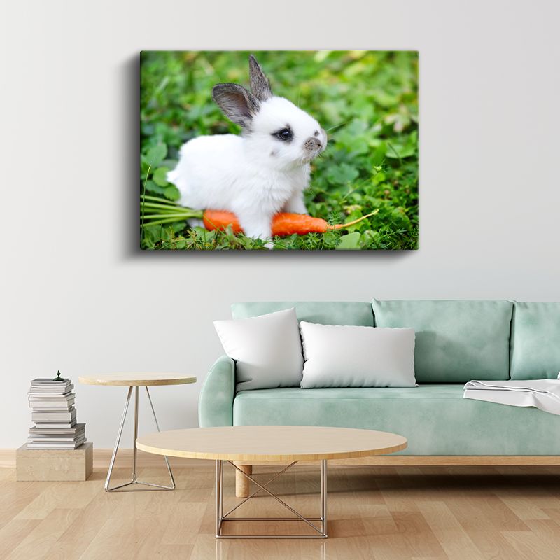 Minik Tavşan - Havuçlu Yemek Vakti Kanvas Tablo