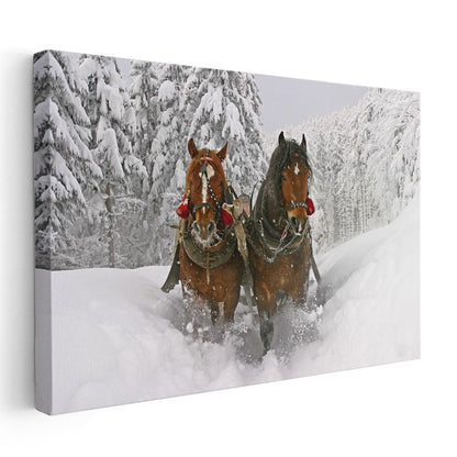 Kış Koşusu - Karlı Yolda İlerleyen Atlar Kanvas Tablo