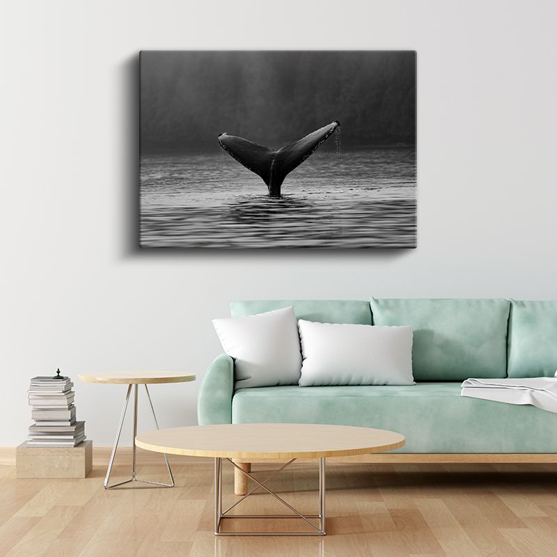 Balina Kuyruğu - Siyah Beyaz Sularda Zarafet Kanvas Tablo