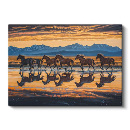 Yansımalı Koşu - Gün Batımında Özgür Atlar Sürüsü Kanvas Tablo