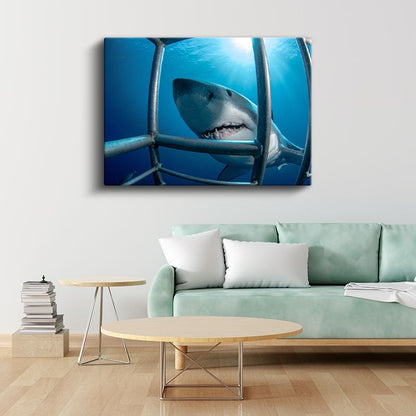 Kafes Arkasında Köpekbalığı - Yakın Çekim Yüz Kanvas Tablo