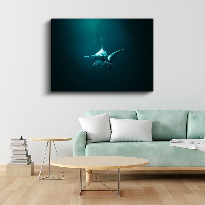 Derin Sularda Köpekbalığı - Karşıdan Bakış Kanvas Tablo