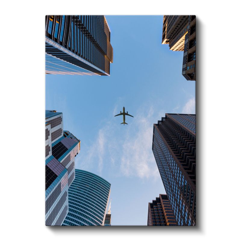 Gökdelenler Arası - Modern Şehir Perspektifi Kanvas Tablo