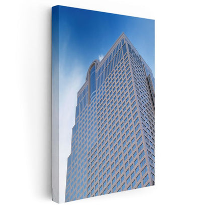 Modern Gökdelen - Mavi Gökyüzü Altında Kanvas Tablo