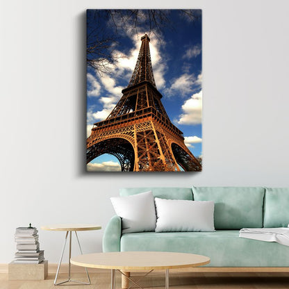 Eyfel Kulesi - Mavi Gökyüzü Altında Kanvas Tablo