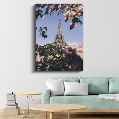 Eyfel Kulesi - Çiçekler Arasından Kanvas Tablo