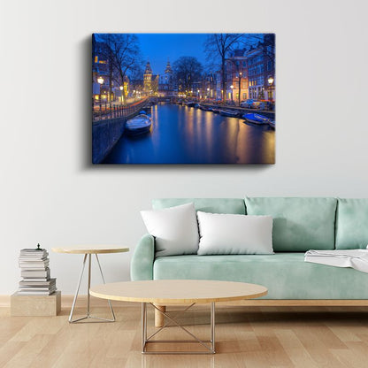 Amsterdam Kanalları - Gece Işıklarında Tarihi Evler Kanvas Tablo