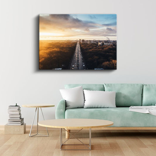Şehir Otoyolu - Altın Işıkta Ufuk Çizgisi Kanvas Tablo