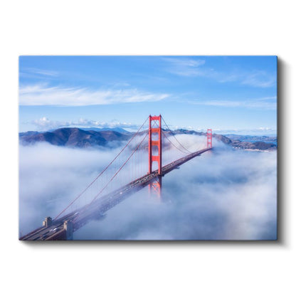 Golden Gate Köprüsü - Sis Bulutları Üzerinde İkonik Manzara Kanvas Tablo