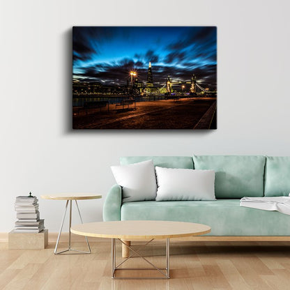 Londra Gece Manzarası - Tower Bridge ve Shard Silüeti Kanvas Tablo