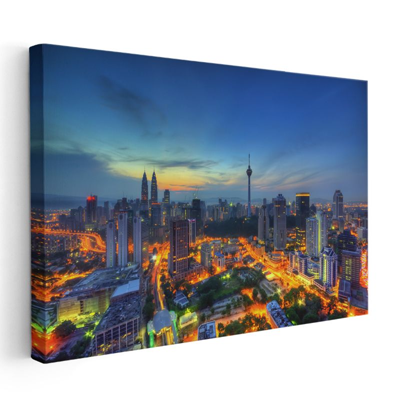Kuala Lumpur Gece Görünümü - Işıklar İçinde Metropol Kanvas Tablo