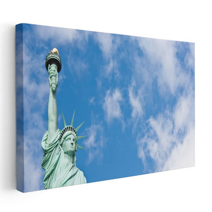 Özgürlük Heykeli - Mavi Gökyüzü Altında Kanvas Tablo