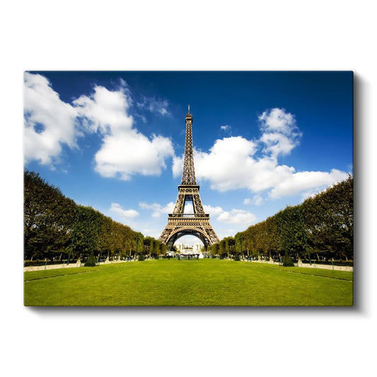 Eyfel Kulesi - Yeşil Bahçeler Arasında Kanvas Tablo