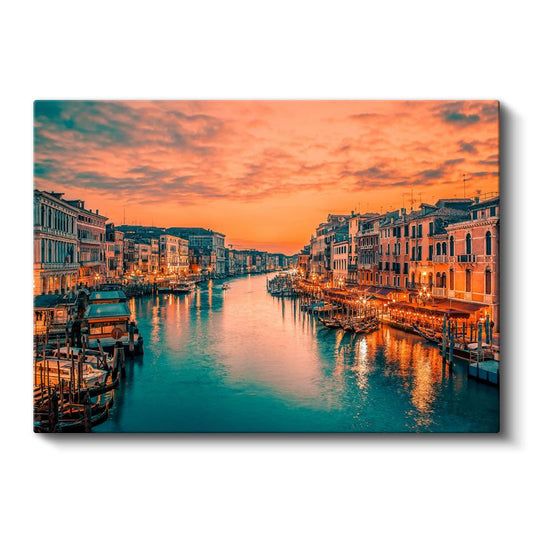 Venedik Kanalları - Gün Batımı Işıkları Kanvas Tablo