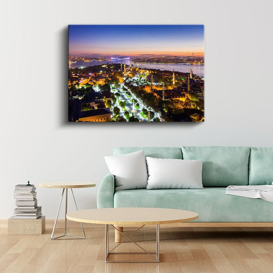 Sultanahmet Bölgesi - Gece Işıklarında İstanbul Kanvas Tablo