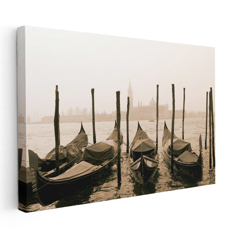 Yatay Kanvas Tablo Venedik Gondolları ve Sisli Kanal Şehir Mimari Tablo Ev Ofis Duvar Dekoru