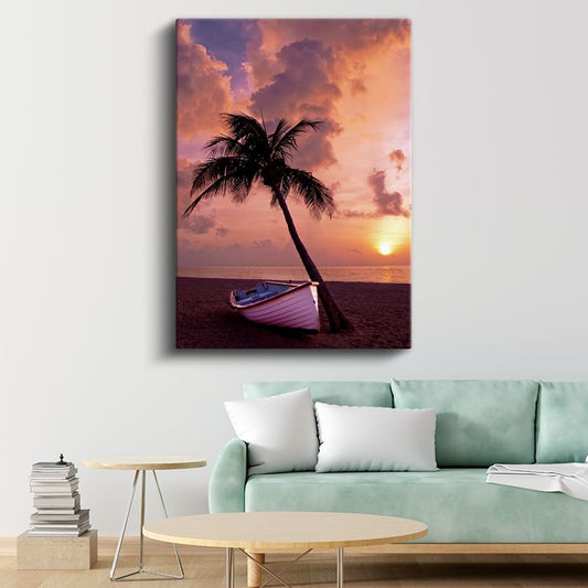 Romantik Sahil - Gün Batımında Tekne ve Palmiye Kanvas Tablo