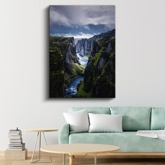Yeşil Kanyon - Derin Vadide Akan Nehir Kanvas Tablo