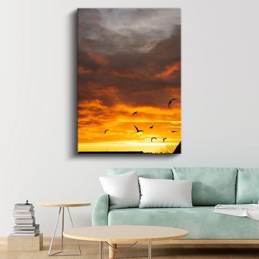 Alev Gökyüzü - Özgür Kuşlar Silüeti Kanvas Tablo
