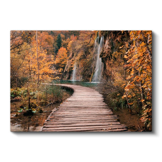 Sonbahar Patikası - Şelaleler ve Altın Yapraklar Arasında Yürüyüş Kanvas Tablo