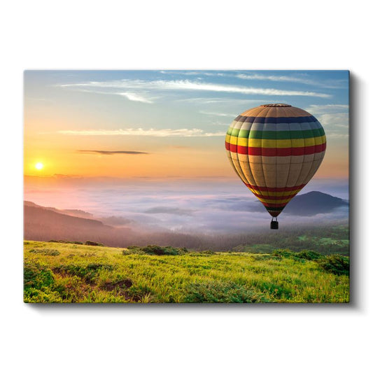 Sis Üstünde Yolculuk - Gün Doğumunda Renkli Sıcak Hava Balonu Kanvas Tablo