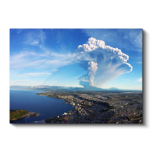 Volkan Patlaması - Kıyı Şehrinde Doğa Olayı Kanvas Tablo