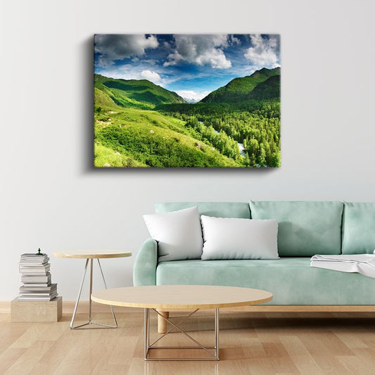 Yeşil Vadi - Ormanlar Arasında Akan Nehir Kanvas Tablo