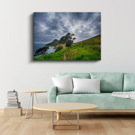 Yeşil Patika - Okyanus Kıyısında Doğa Yürüyüşü Kanvas Tablo