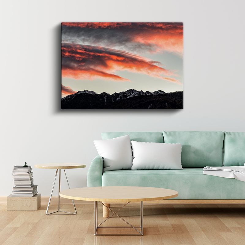 Alacakaranlık Zirveler - Kızıl Gökyüzü Altında Dağlar Kanvas Tablo