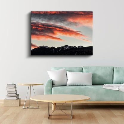 Alacakaranlık Zirveler - Kızıl Gökyüzü Altında Dağlar Kanvas Tablo