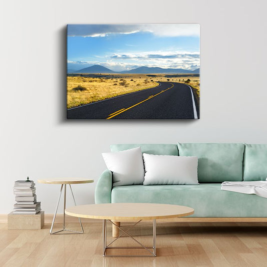 Uzak Ufuklar - Sarı Çayırlar Arasından Uzanan Yol Kanvas Tablo