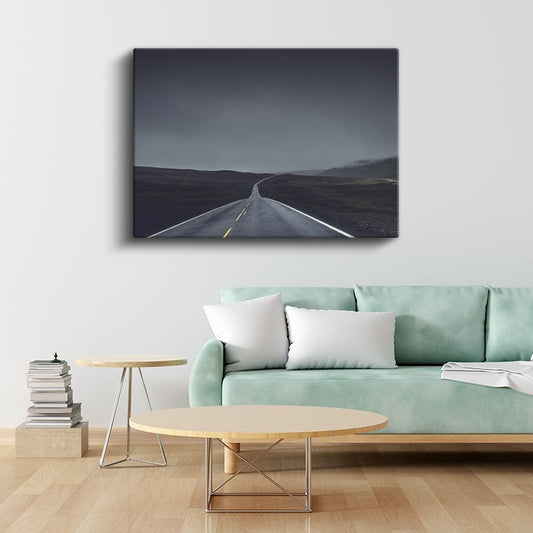 Sonsuz Yol - Sisli Ufuklara Uzanan Issız Manzara Kanvas Tablo