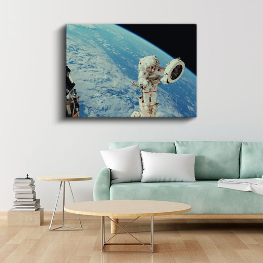 Uzay Yürüyüşü - Dünya Manzaralı Astronot Kanvas Tablo